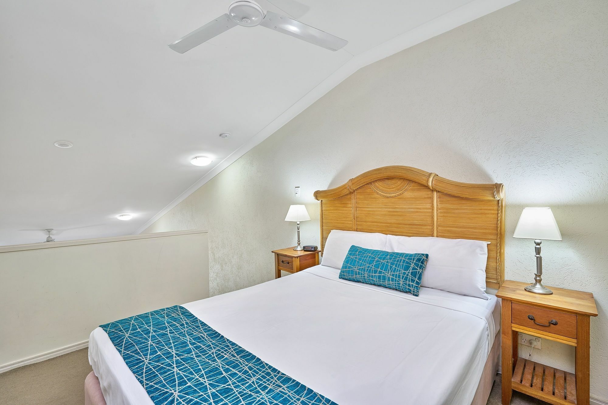Trinity Beach Club Holiday Apartments Exterior photo